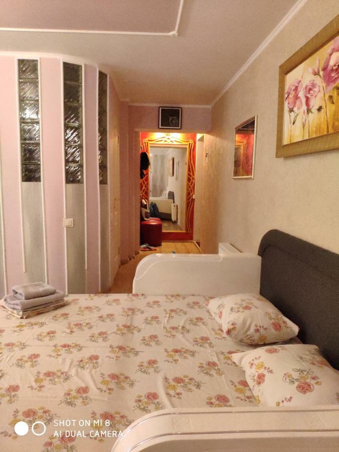 Apartments Domovik Latorichnaya,3 Mukatsjeve Eksteriør bilde